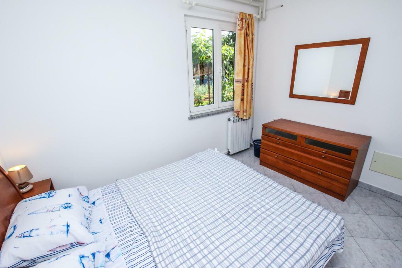 Appartement Apartman Mario à Poreč Extérieur photo
